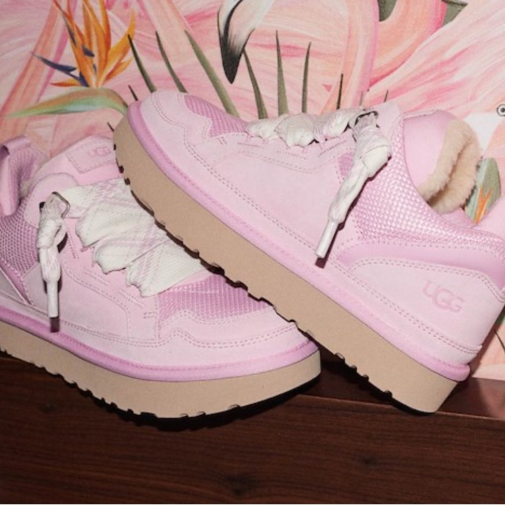 UGG Pink Diamond Low Mel